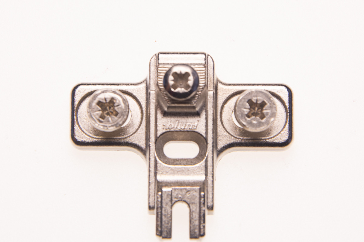 PLACUTA BLUM LEZENA 199.8130