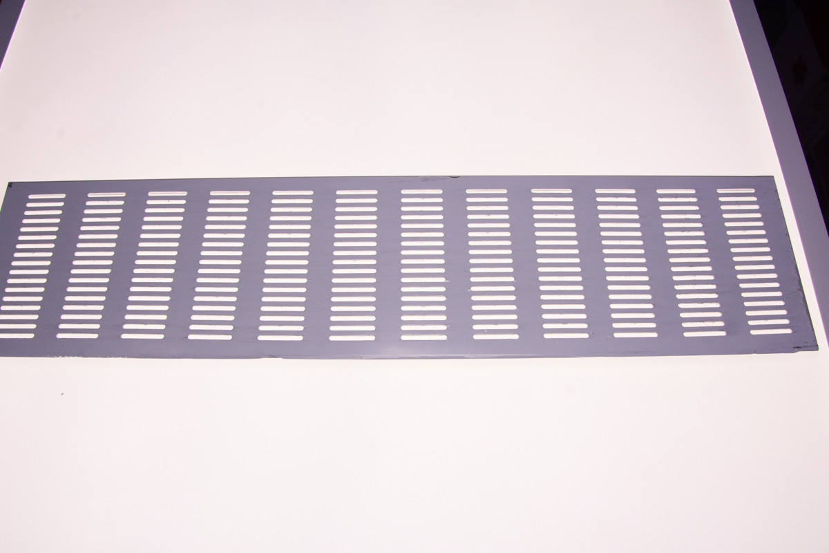 GRILA AERISIRE AL 120X500