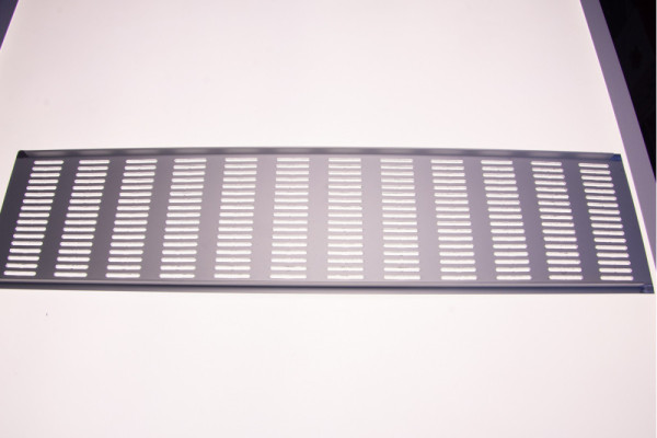 GRILA AERISIRE AL 120X500