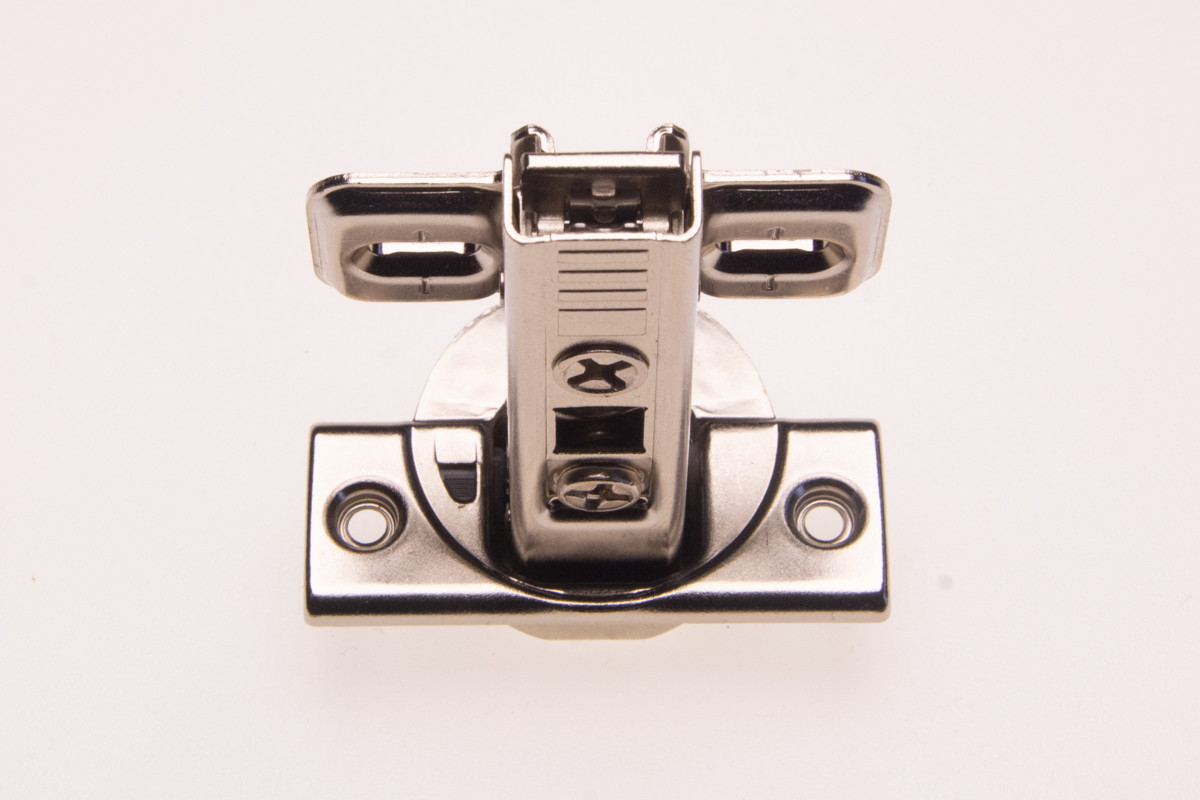 BALAMA CLIP BLUMOTION APLICATA 71B3550